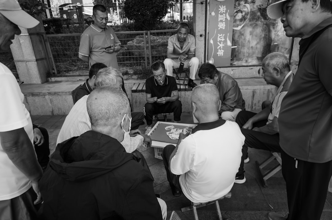 「富豪麻将」开局一周：三人房与四人房差在哪